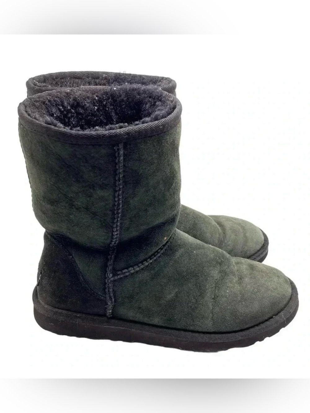 UGG short black/grey boot size 6